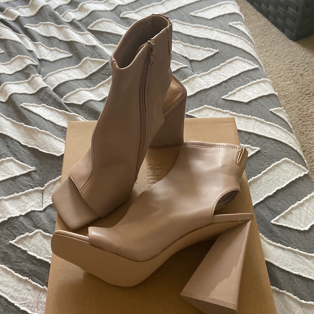 Steven Madden Heels
